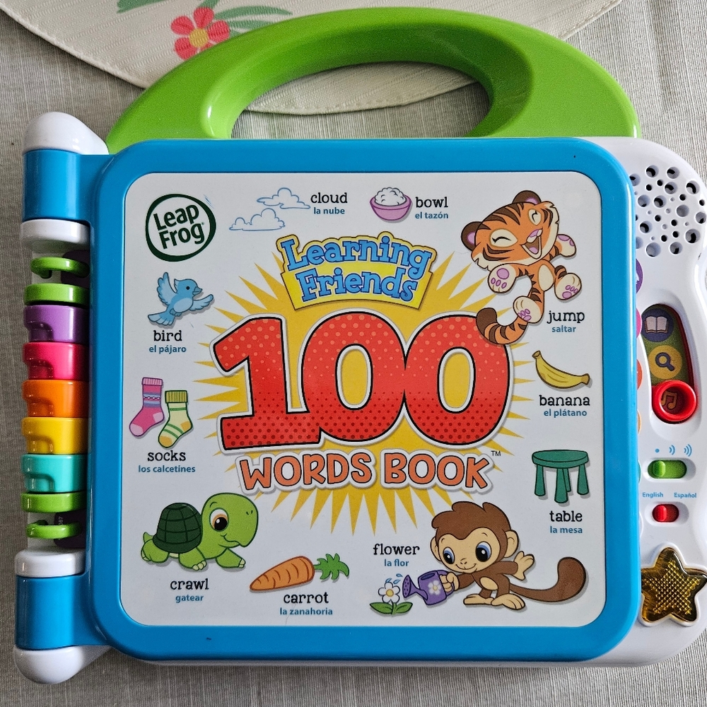 Learning Friends 100 Words Book With Leap Frog - Blue and White